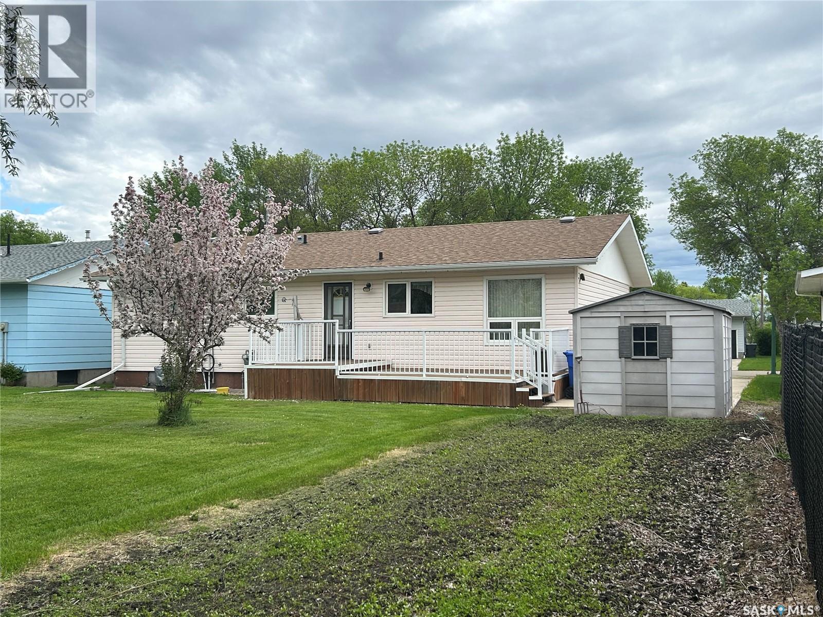 154 Parker Crescent, Canora, SK