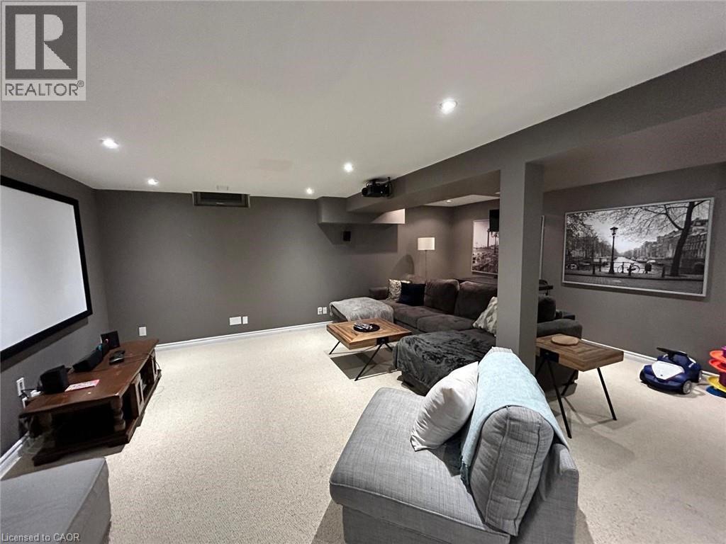 593 Southridge Drive, Hamilton, ON - Indoor