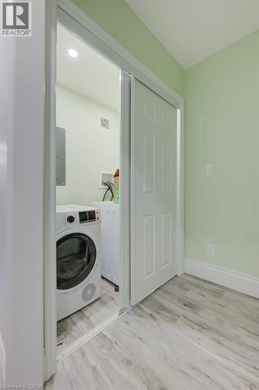 74 Mcdougall Road, Waterloo, ON - Indoor Photo Showing Laundry Room