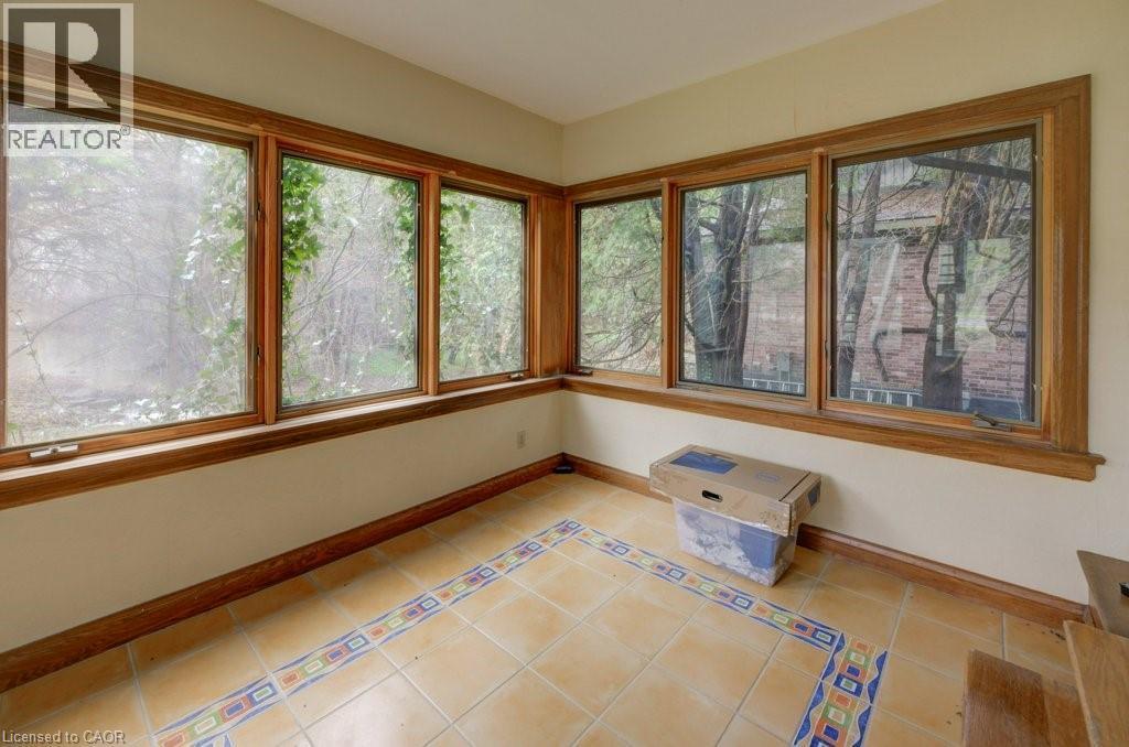 74 Mcdougall Road, Waterloo, ON - Indoor Photo Showing Other Room