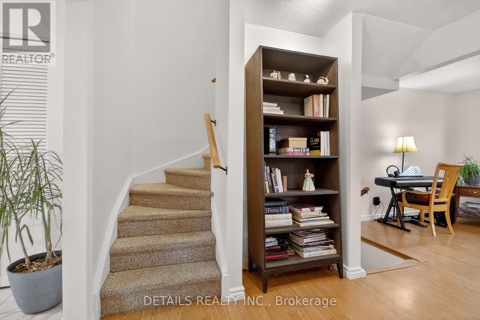 40 Appleby Private, Ottawa, ON - Indoor Photo Showing Other Room