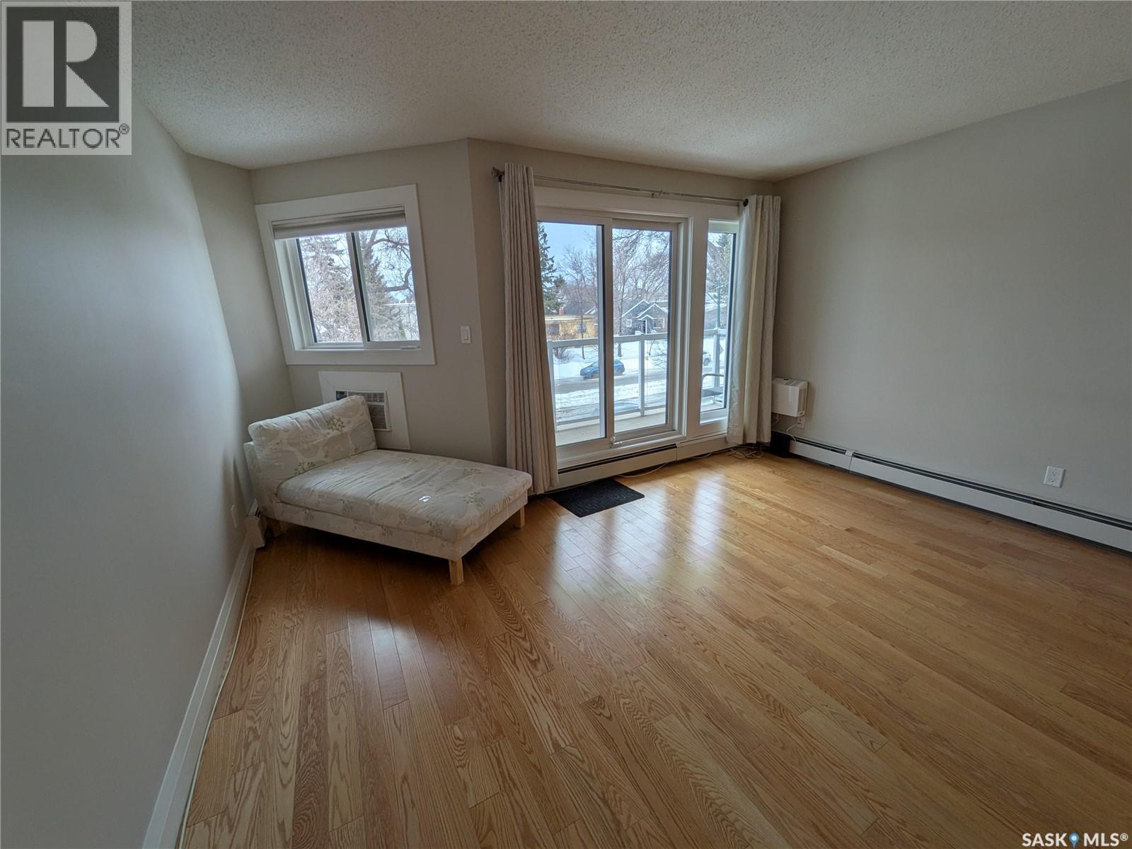 204 921 Main Street E, Saskatoon, SK - Indoor