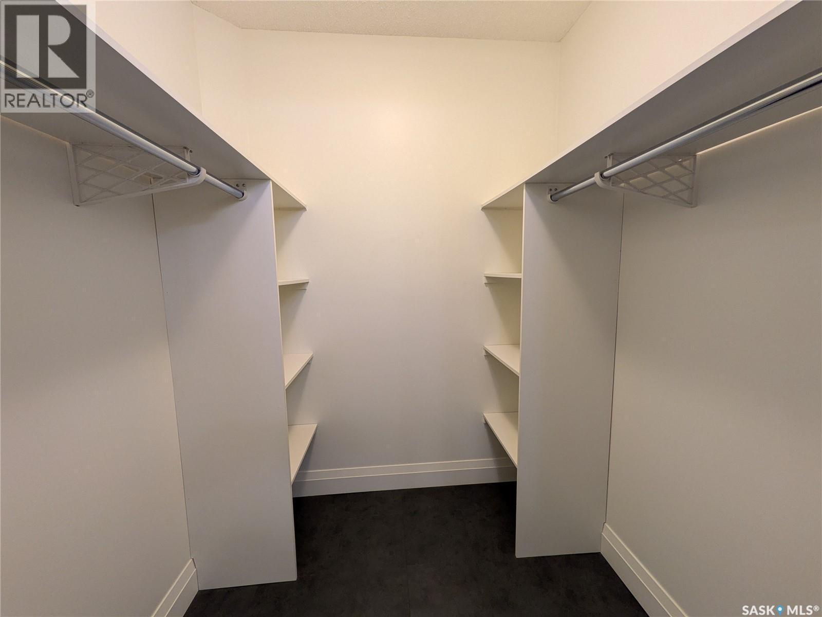 204 921 Main Street E, Saskatoon, SK - Indoor With Storage