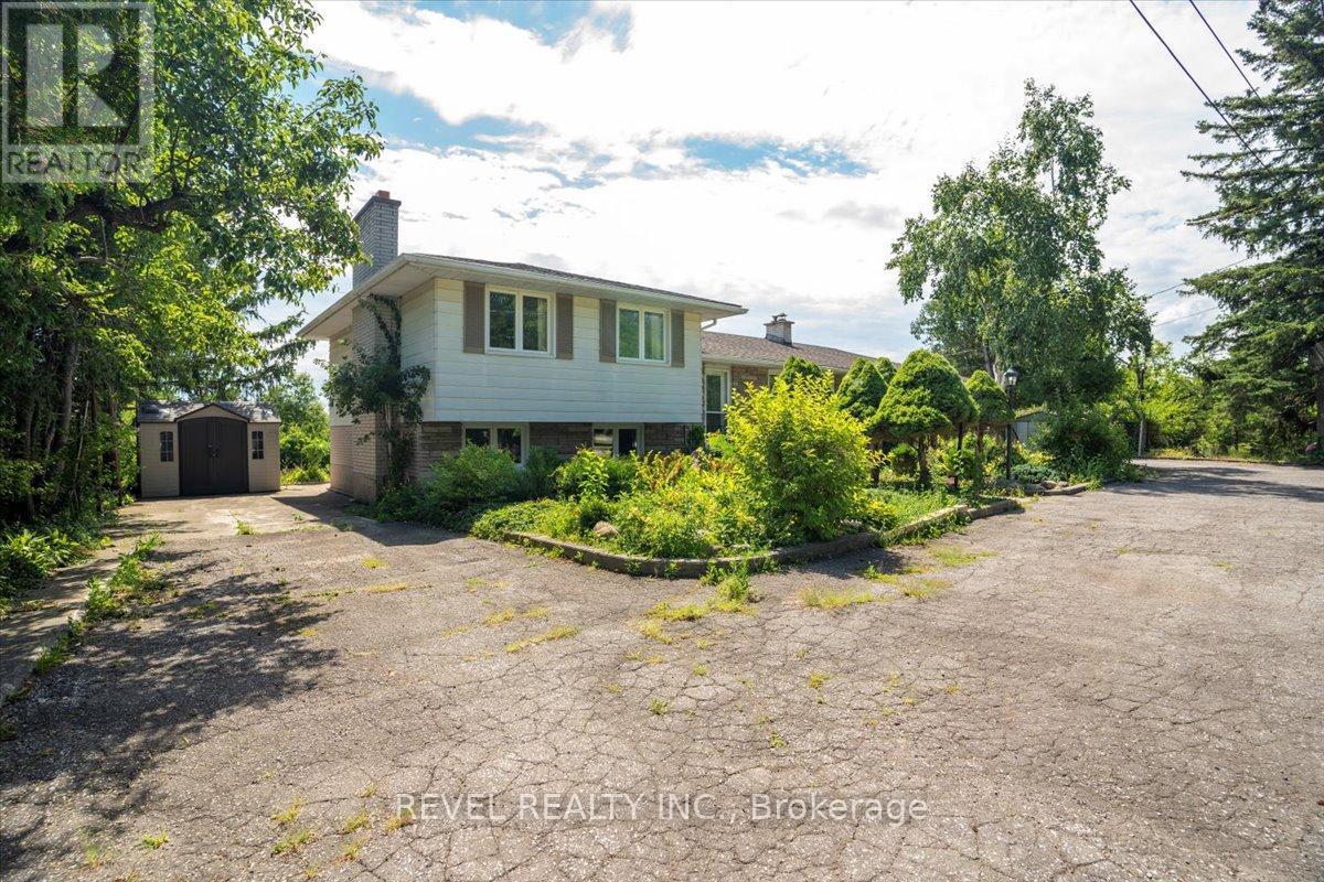 1296 Waterdown Road, Burlington, ON - Outdoor