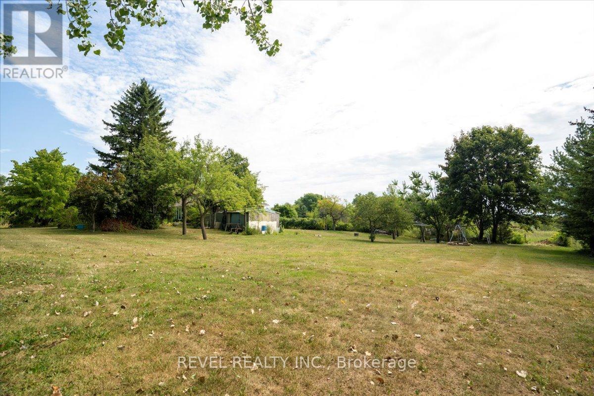 1296 Waterdown Road, Burlington, ON - Outdoor