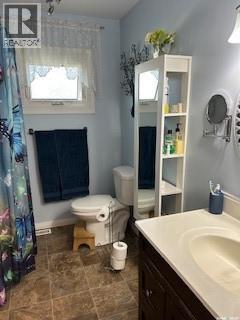 214 Highway, Archerwill, SK - Indoor Photo Showing Bathroom