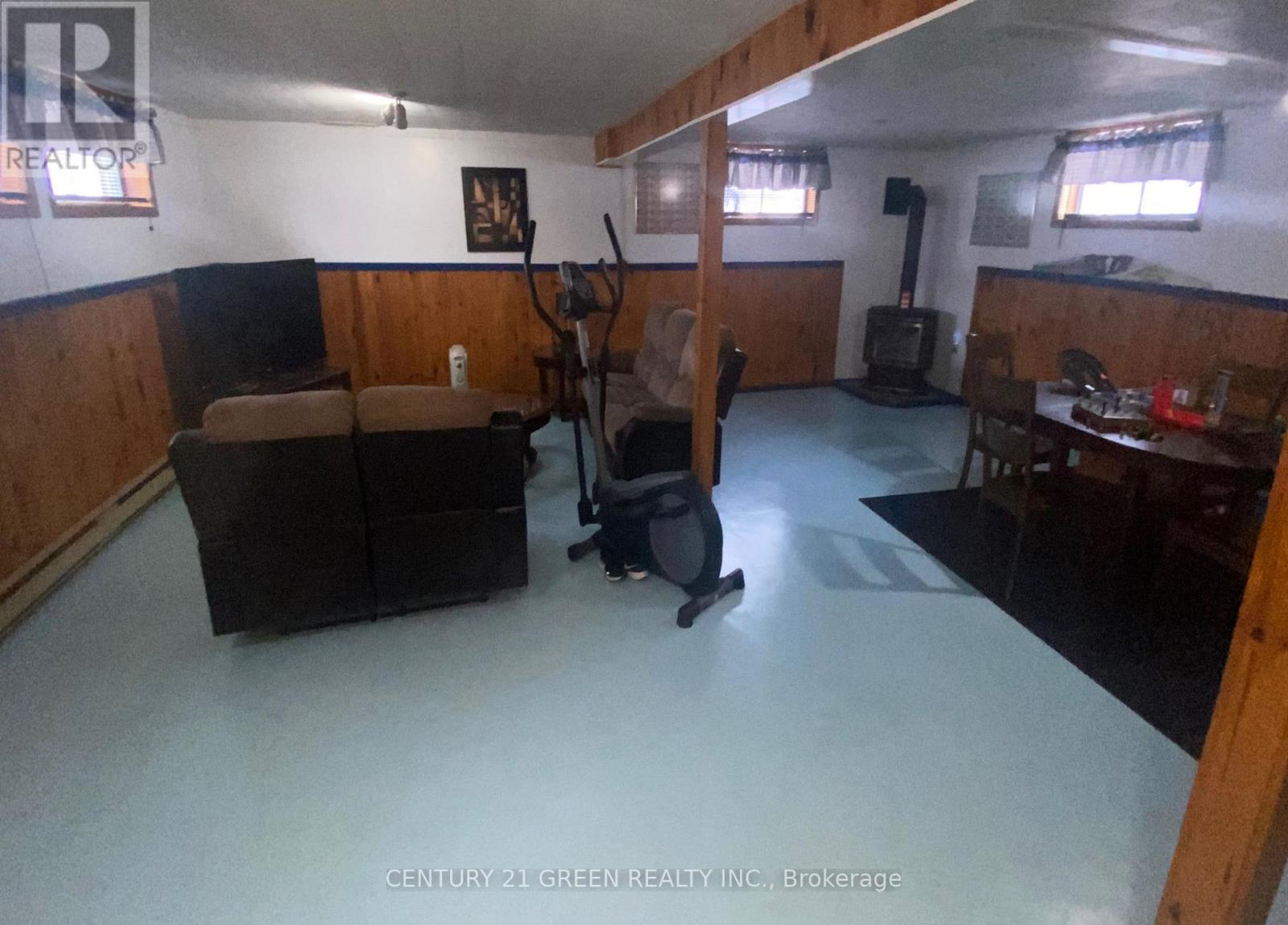 9 Fitz Avenue, South River, ON - Indoor