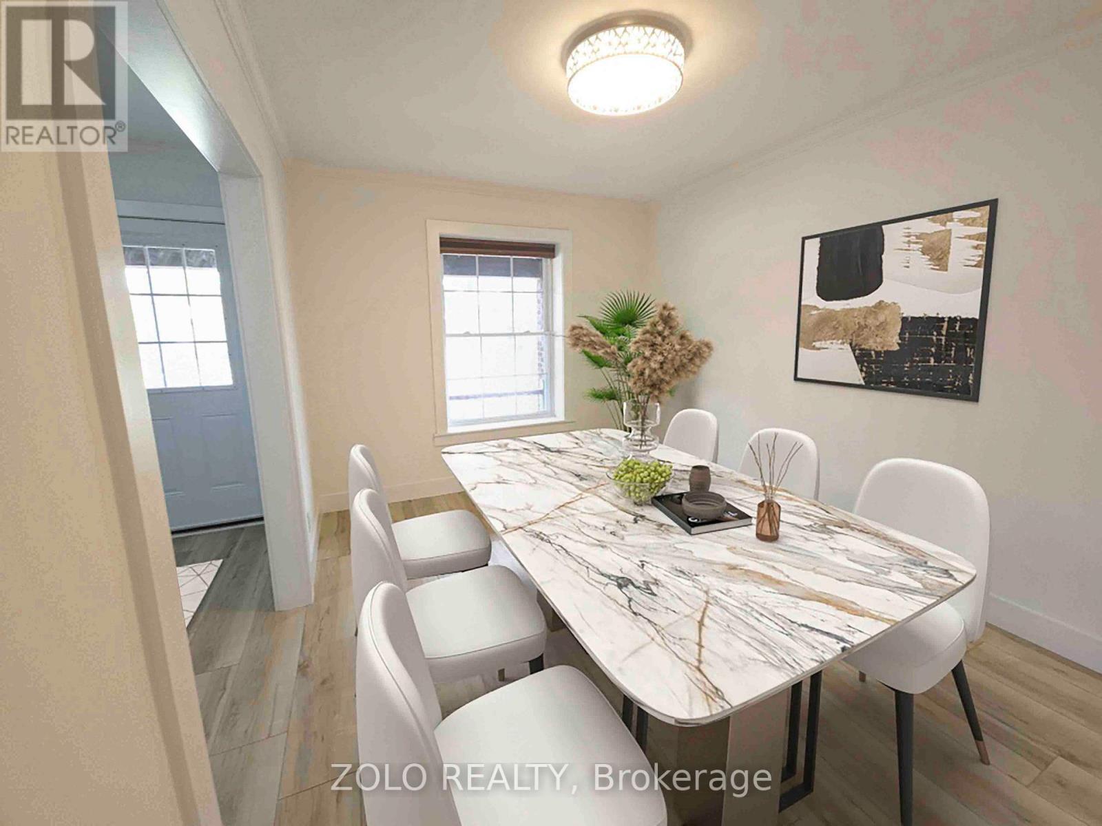 1504 King Street E, Hamilton, ON - Indoor Photo Showing Dining Room