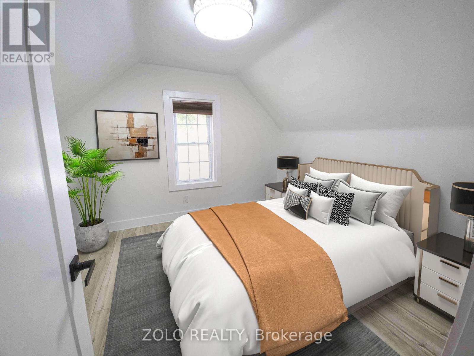 1504 King Street E, Hamilton, ON - Indoor Photo Showing Bedroom