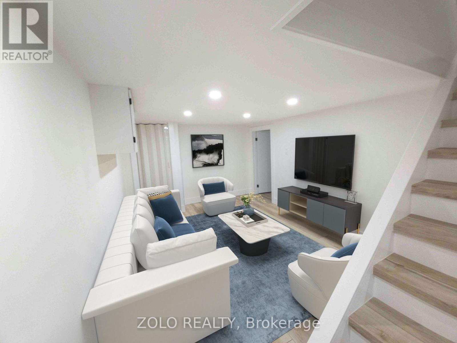 1504 King Street E, Hamilton, ON - Indoor