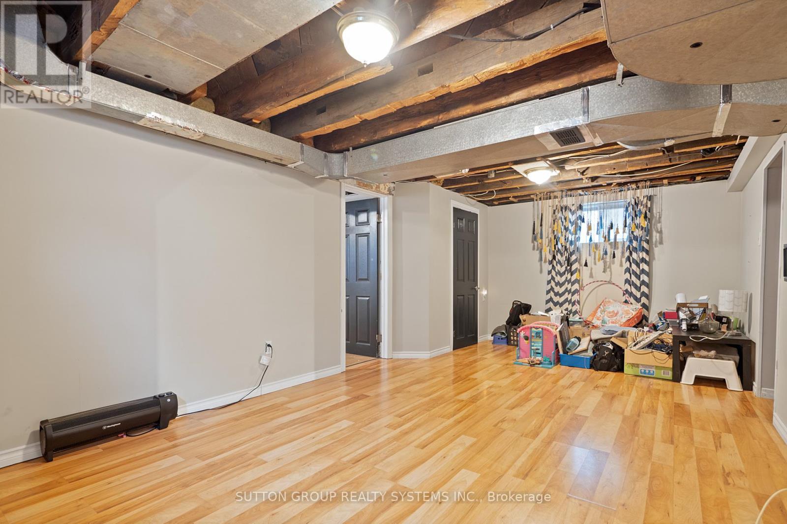 2399 Glenwood School Drive, Burlington, ON - Indoor Photo Showing Basement