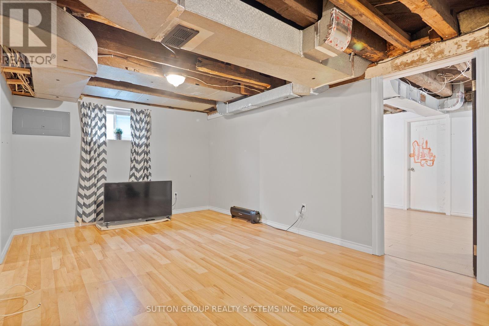 2399 Glenwood School Drive, Burlington, ON - Indoor Photo Showing Basement