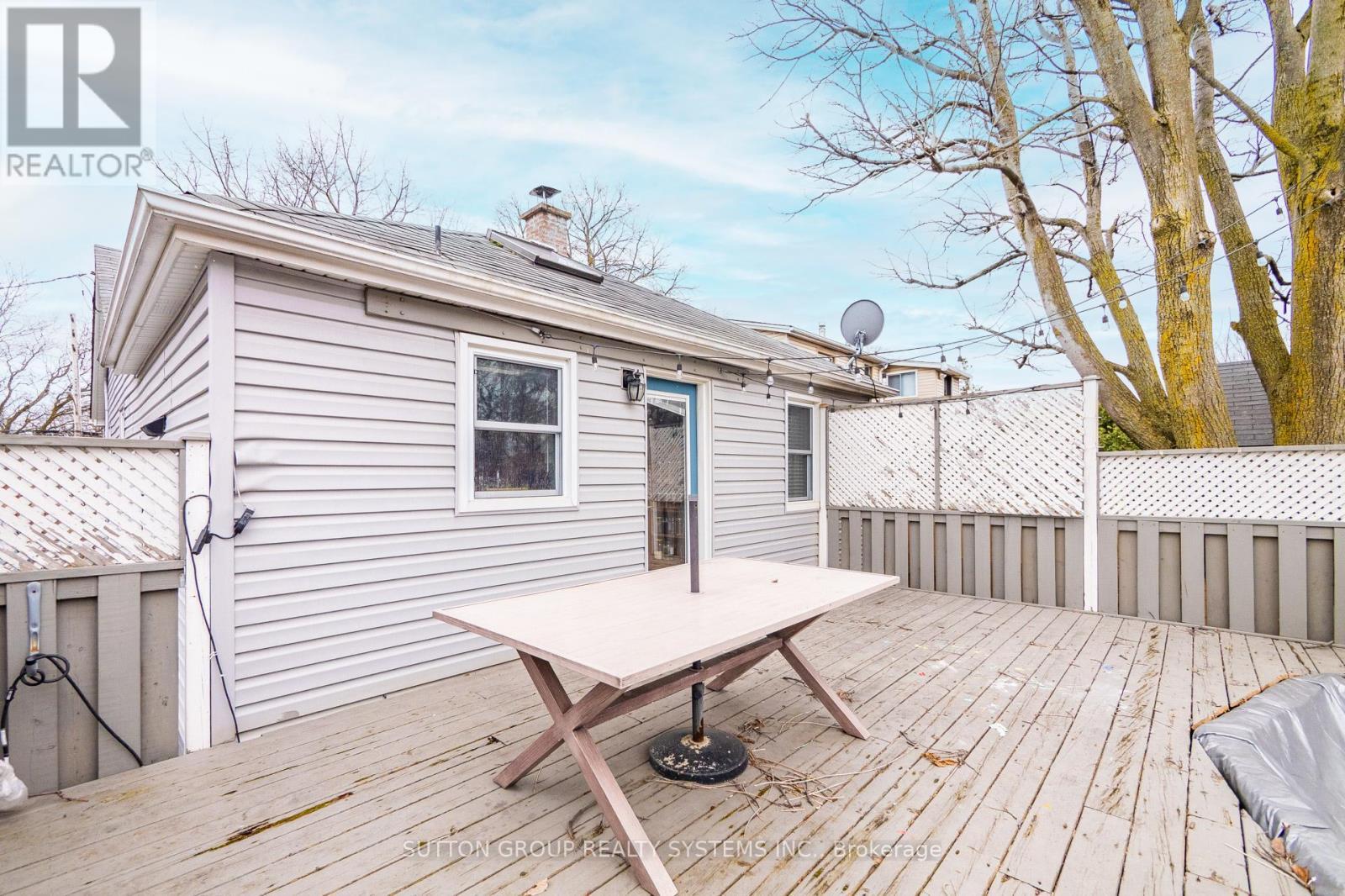 2399 Glenwood School Drive, Burlington, ON - Outdoor With Deck Patio Veranda With Exterior
