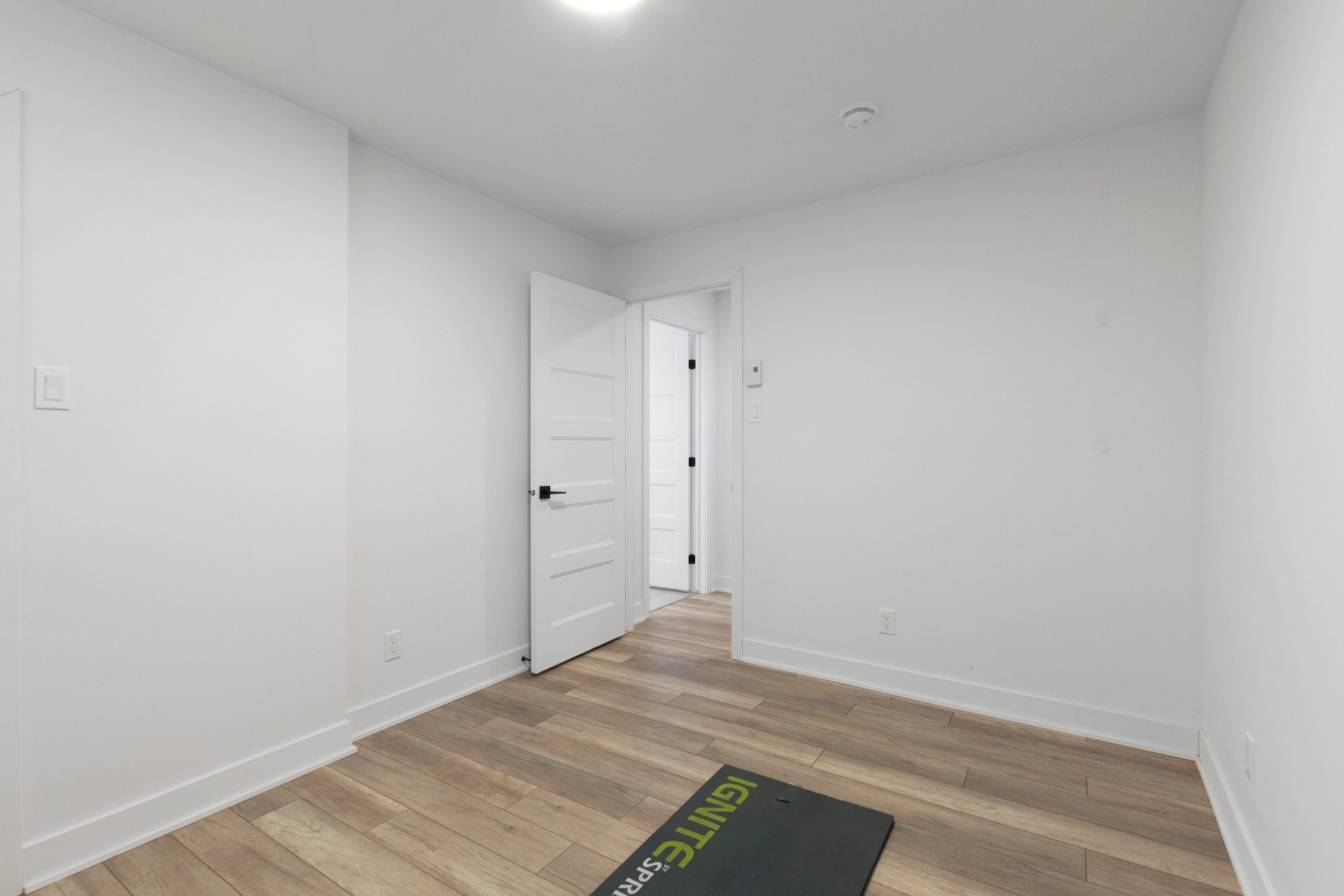 Bedroom - 26A Rue De La Tourterelle, Brownsburg-Chatham, QC - Indoor Photo Showing Other Room