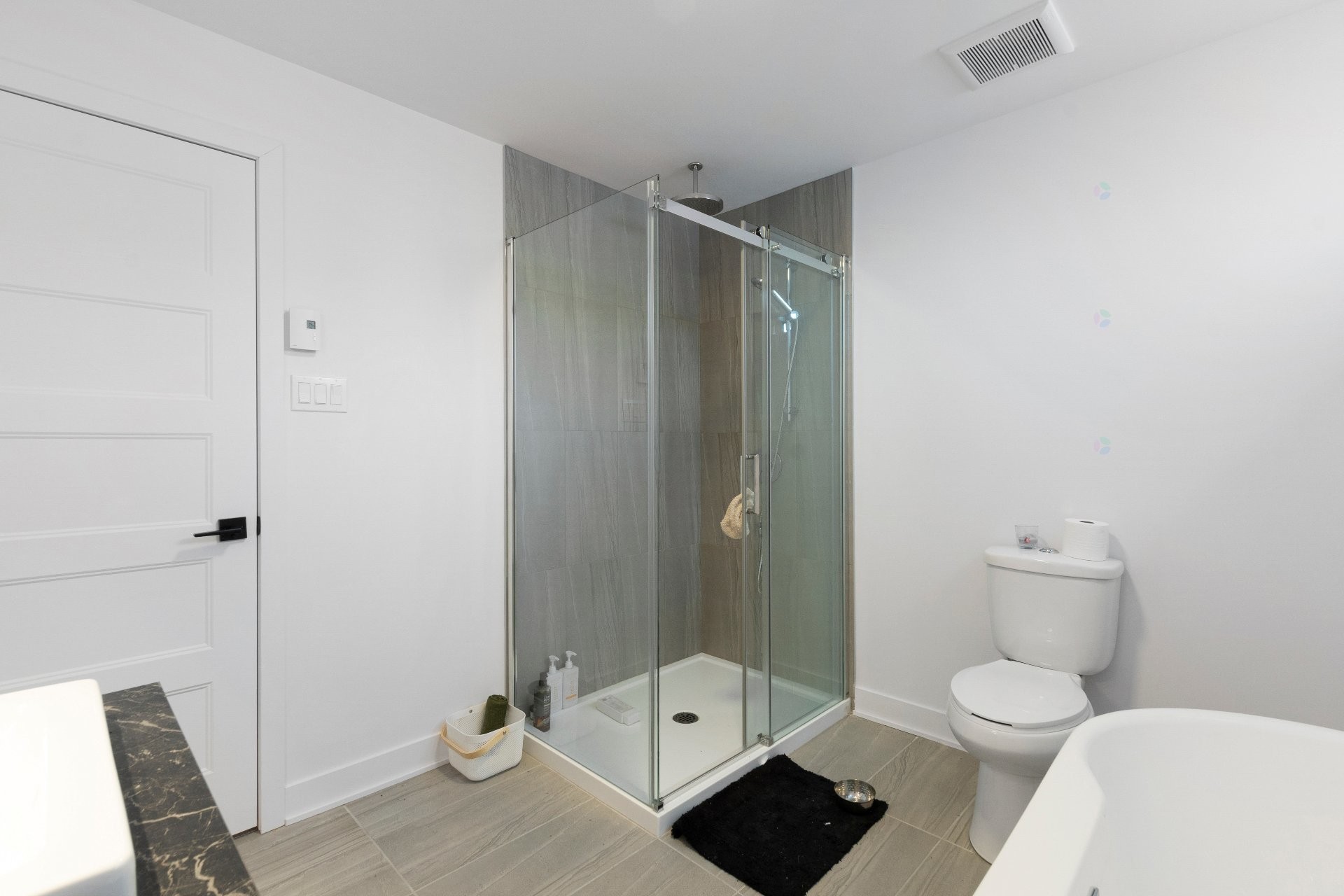 Bathroom - 26A Rue De La Tourterelle, Brownsburg-Chatham, QC - Indoor Photo Showing Bathroom