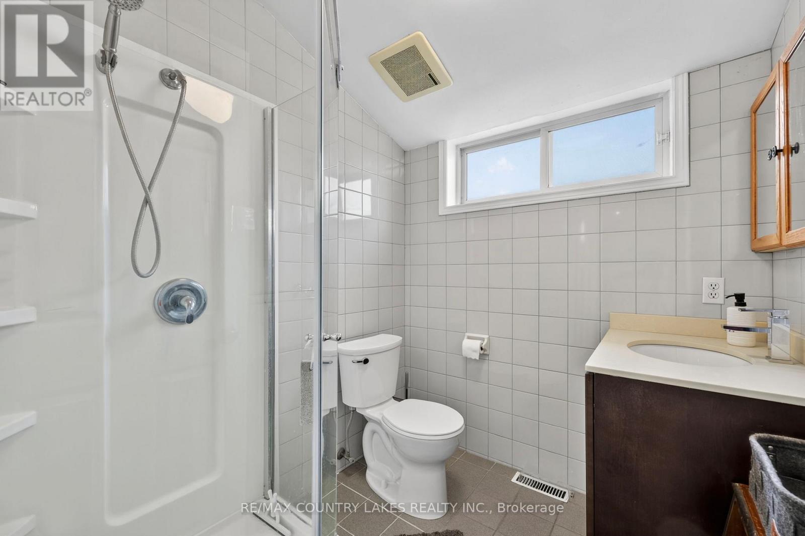 52 Turtle Path, Ramara, ON - Indoor Photo Showing Bathroom