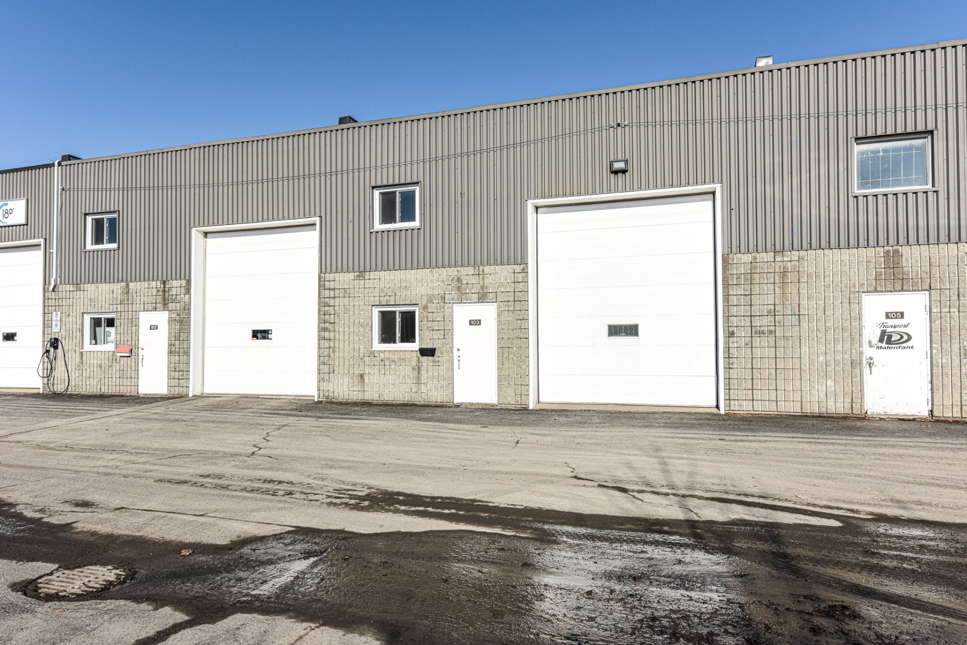 Façade - 103-903 Rue Bériault, Longueuil (Le Vieux-Longueuil), QC - Outdoor