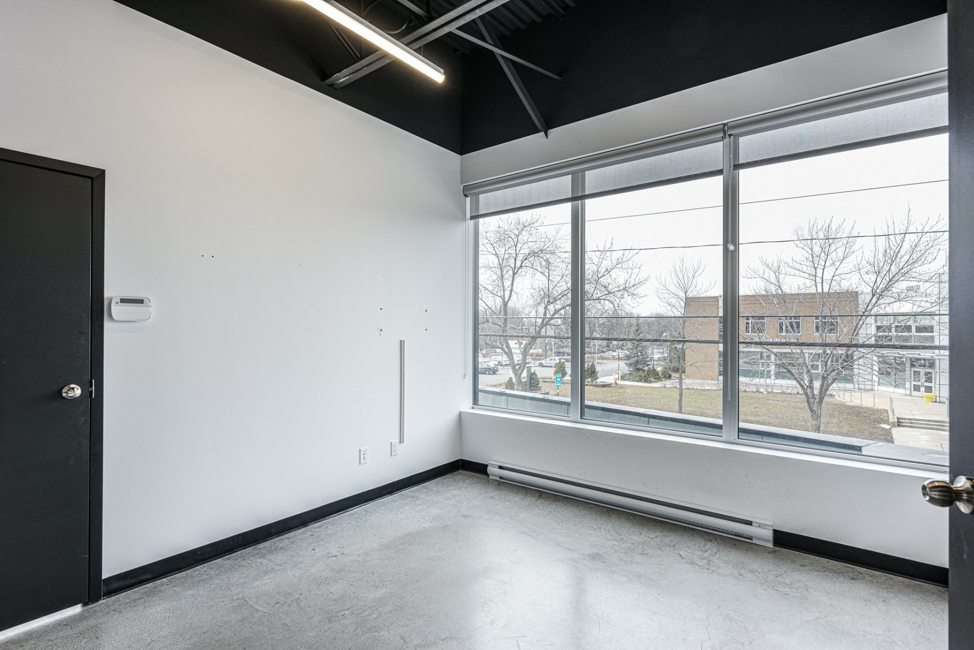 Office - 200-670 Boul. Curé-Poirier O., Longueuil (Le Vieux-Longueuil), QC - Indoor Photo Showing Other Room