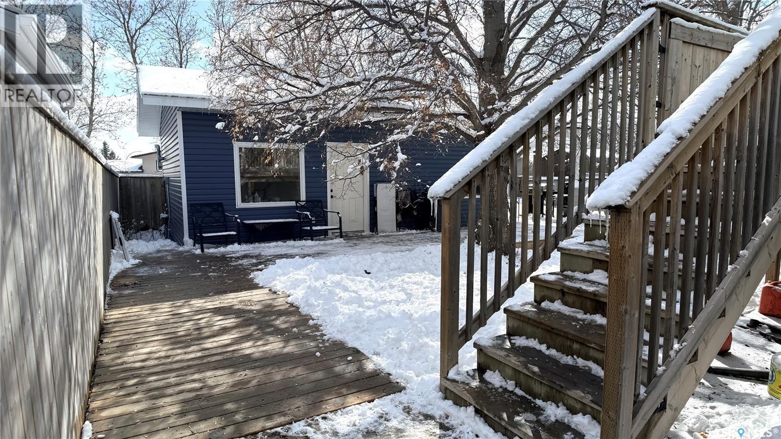 422 Spruce Drive, Estevan, SK - Outdoor