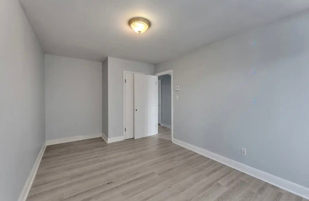 Bedroom - 675 Rue St-Antoine, Montréal (Lachine), QC - Indoor Photo Showing Other Room