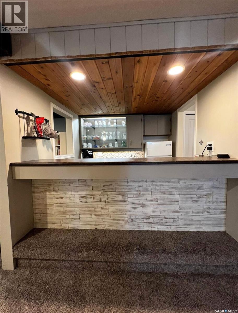 119 Macdonald Place, Swift Current, SK - Indoor Photo Showing Other Room