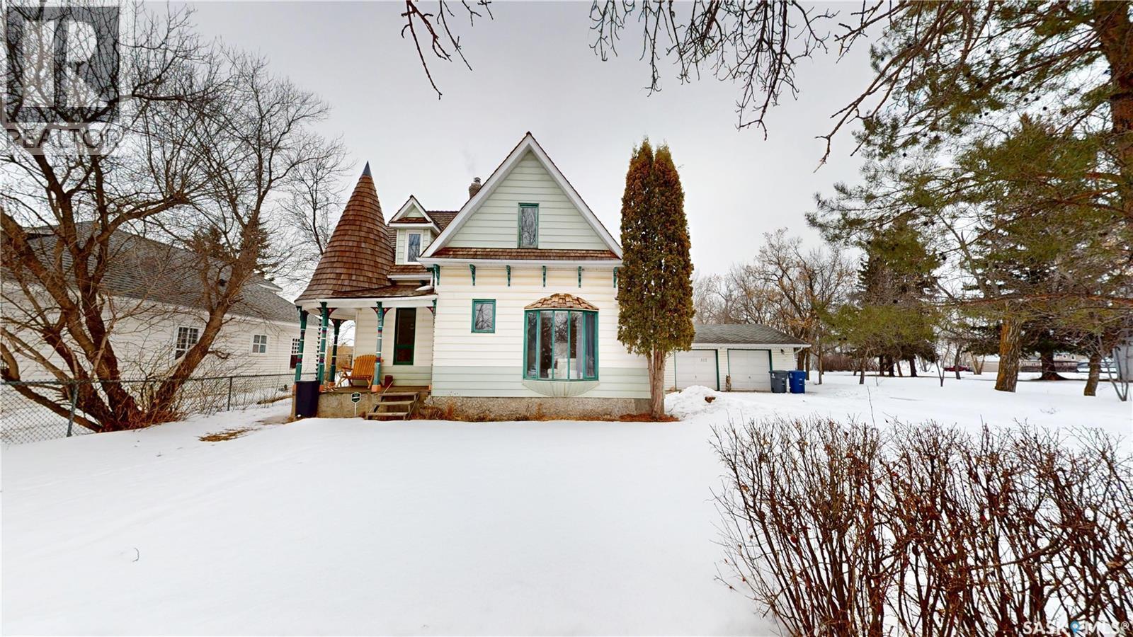 107 3Rd Avenue, Scott, SK - Outdoor