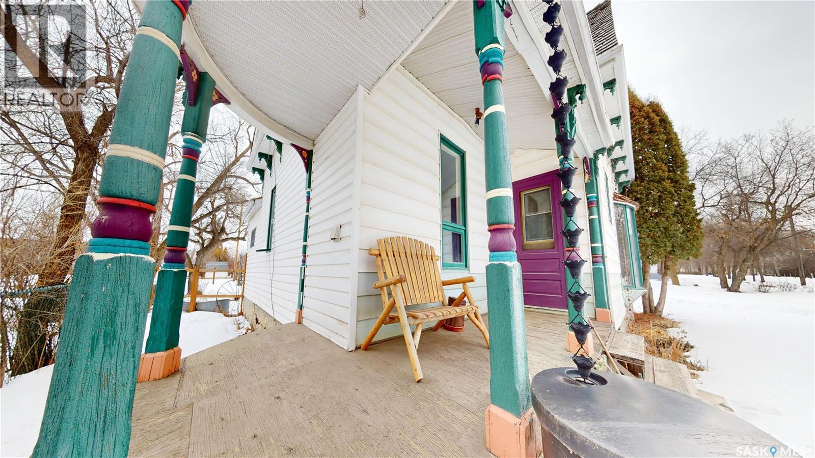 107 3Rd Avenue, Scott, SK - Outdoor