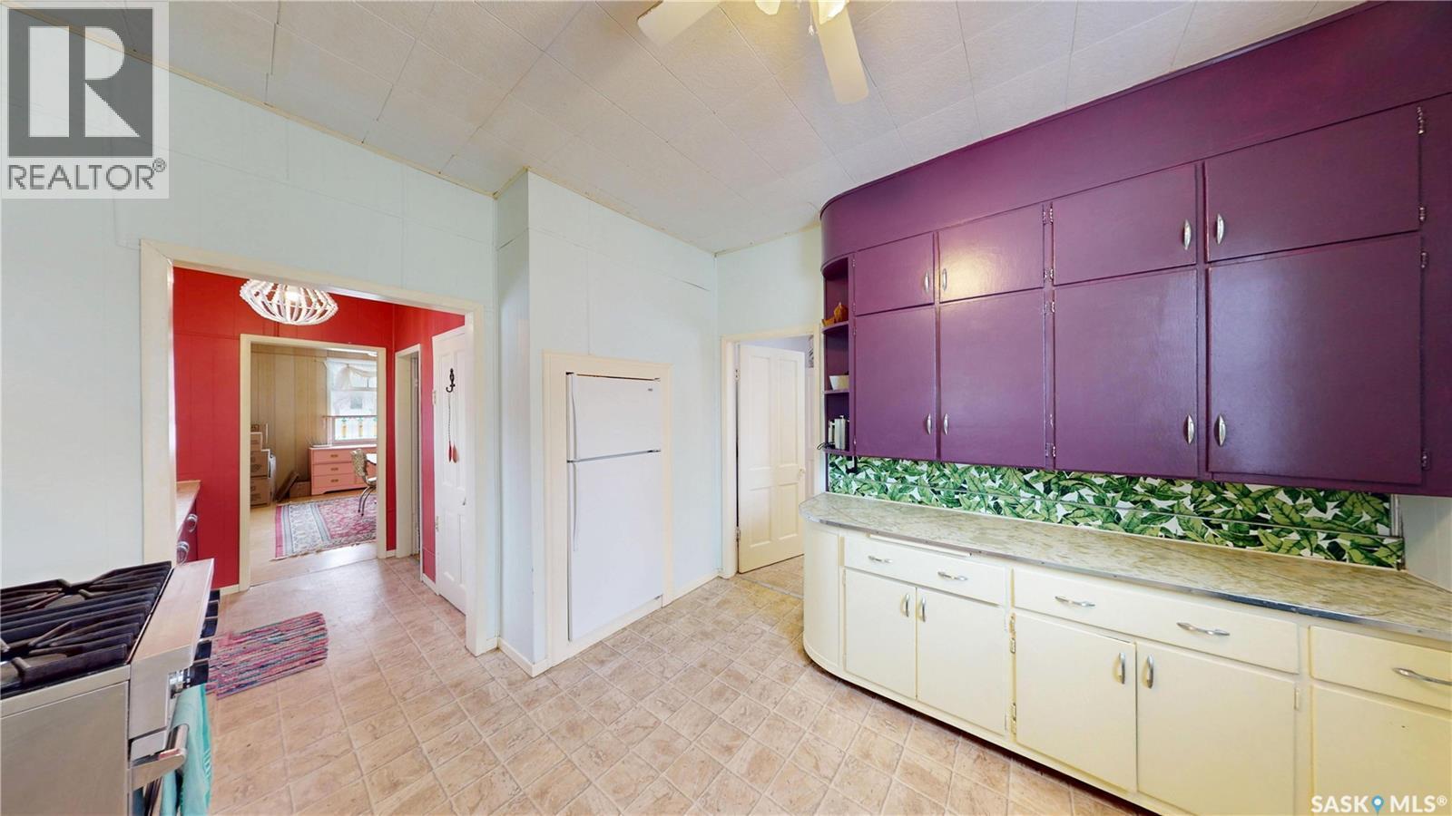 107 3Rd Avenue, Scott, SK - Indoor