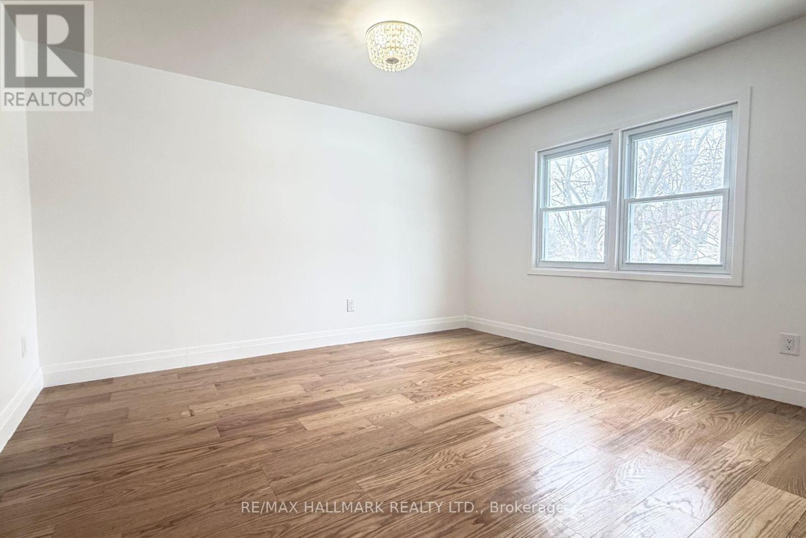103 Guthrie Crescent, Whitby, ON - Indoor Photo Showing Other Room