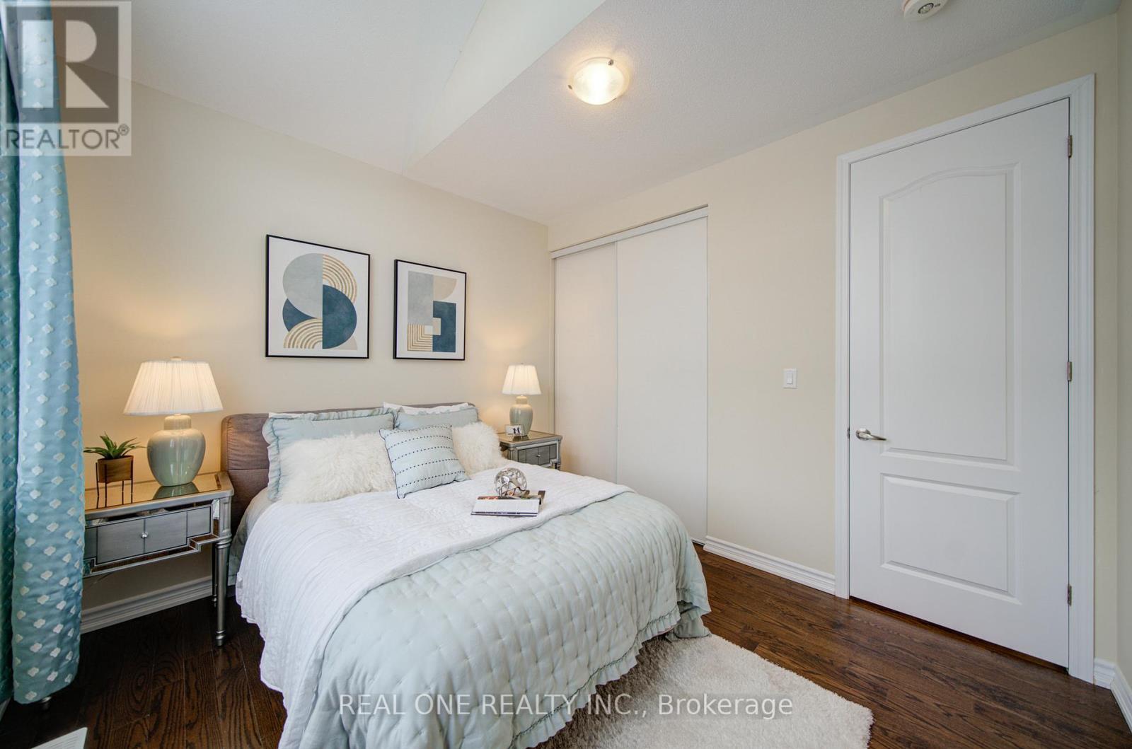 396 Thomas Phillips Drive, Aurora, ON - Indoor Photo Showing Bedroom