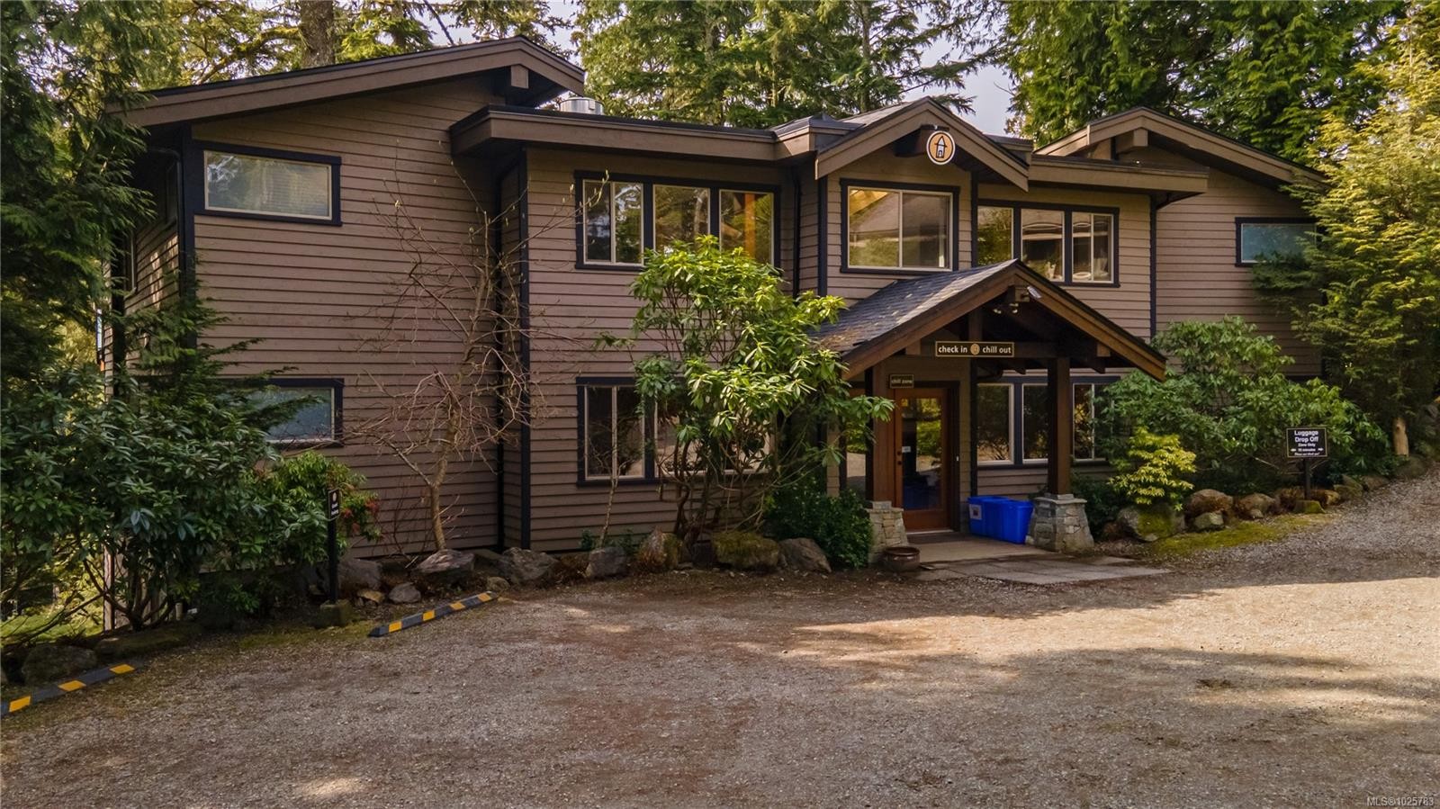 330 Reef Point Rd, Ucluelet, BC