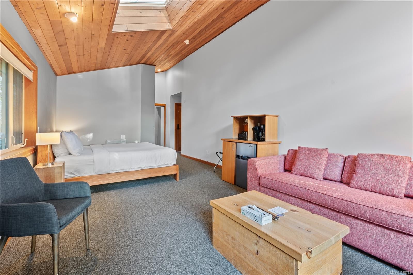 330 Reef Point Rd, Ucluelet, BC