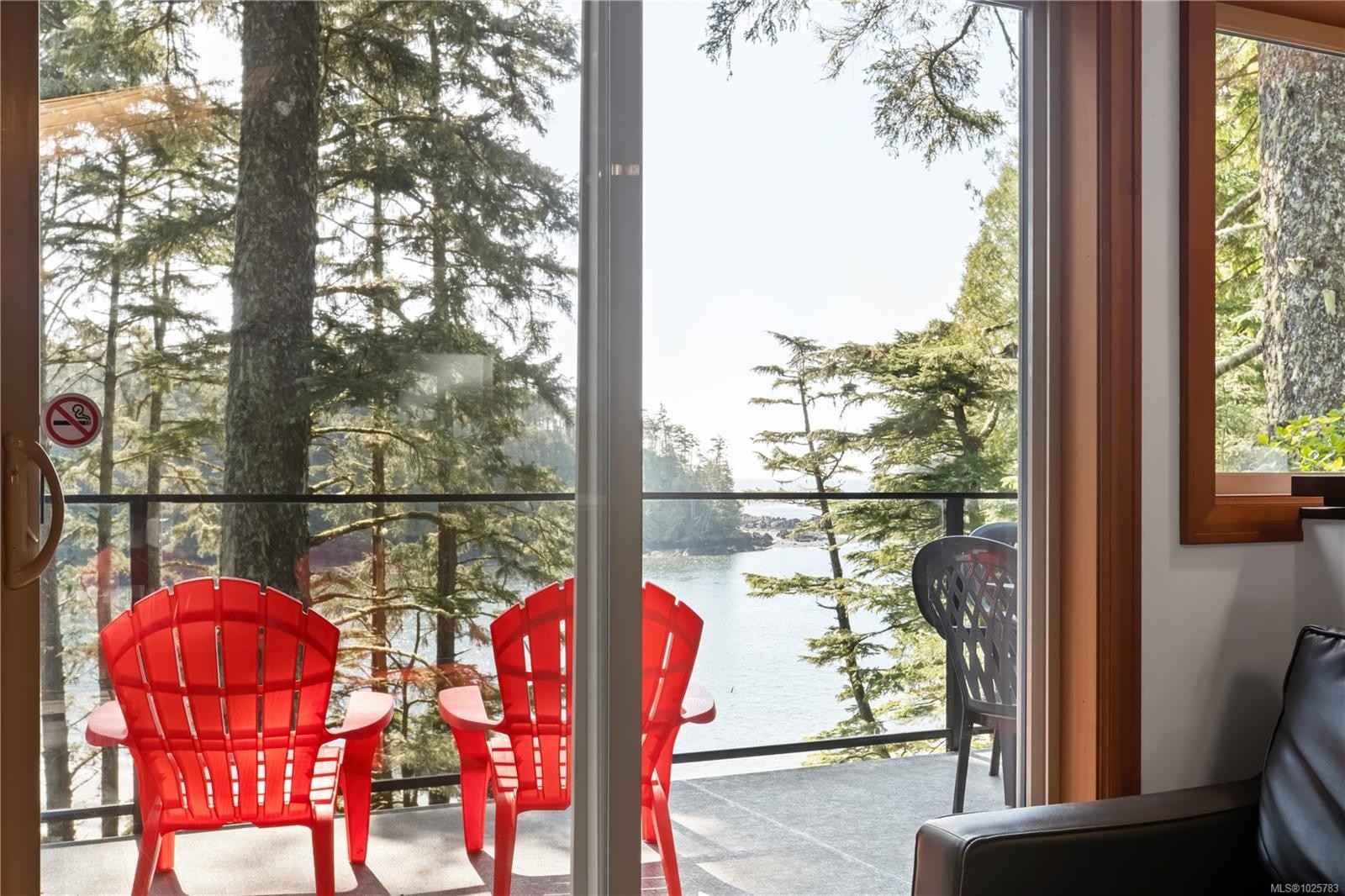 330 Reef Point Rd, Ucluelet, BC