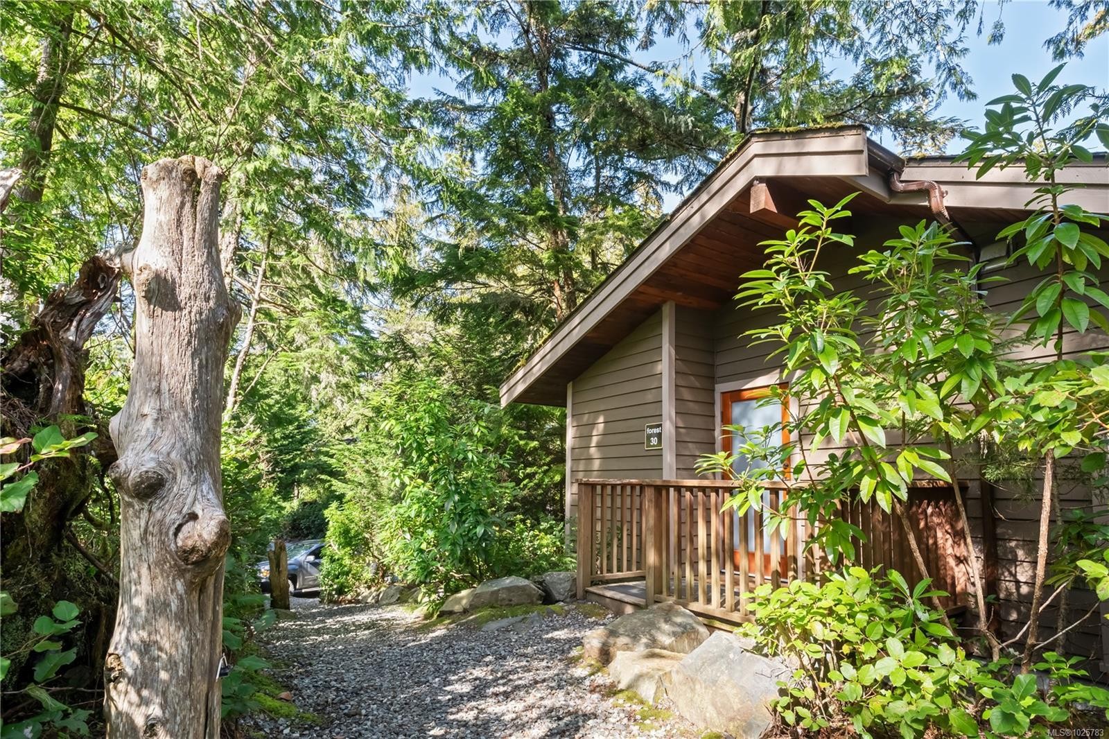 330 Reef Point Rd, Ucluelet, BC