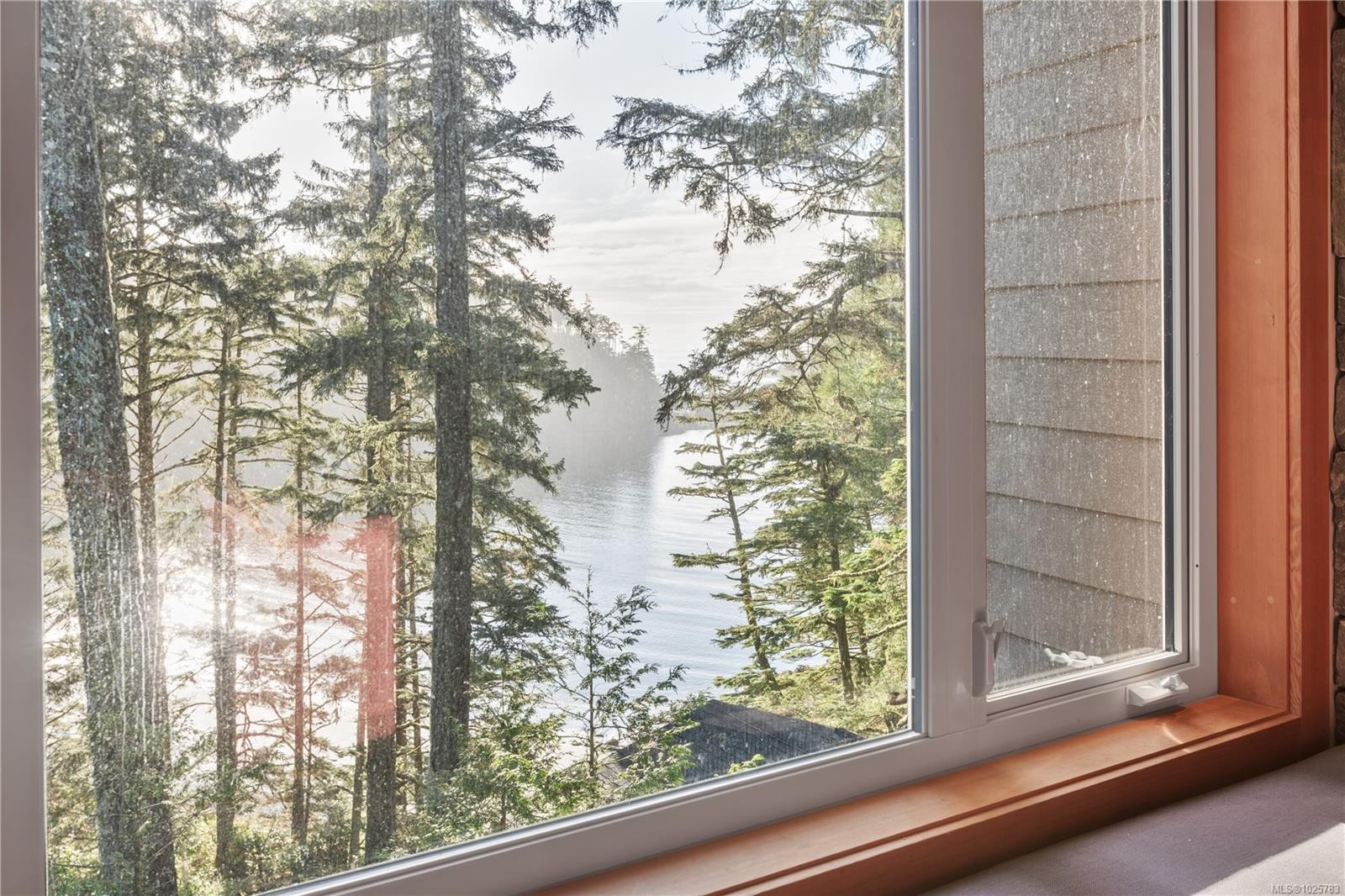 330 Reef Point Rd, Ucluelet, BC