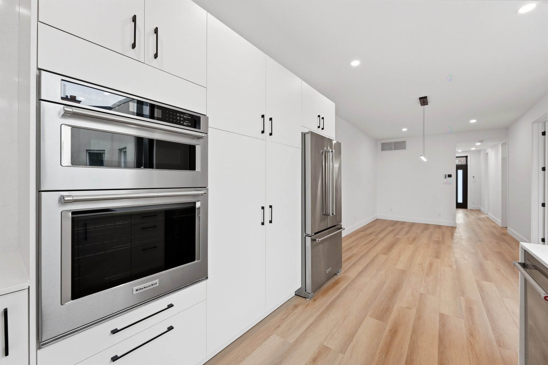 Cuisine - 139 Av. Querbes, Montréal (Outremont), QC - Indoor Photo Showing Kitchen