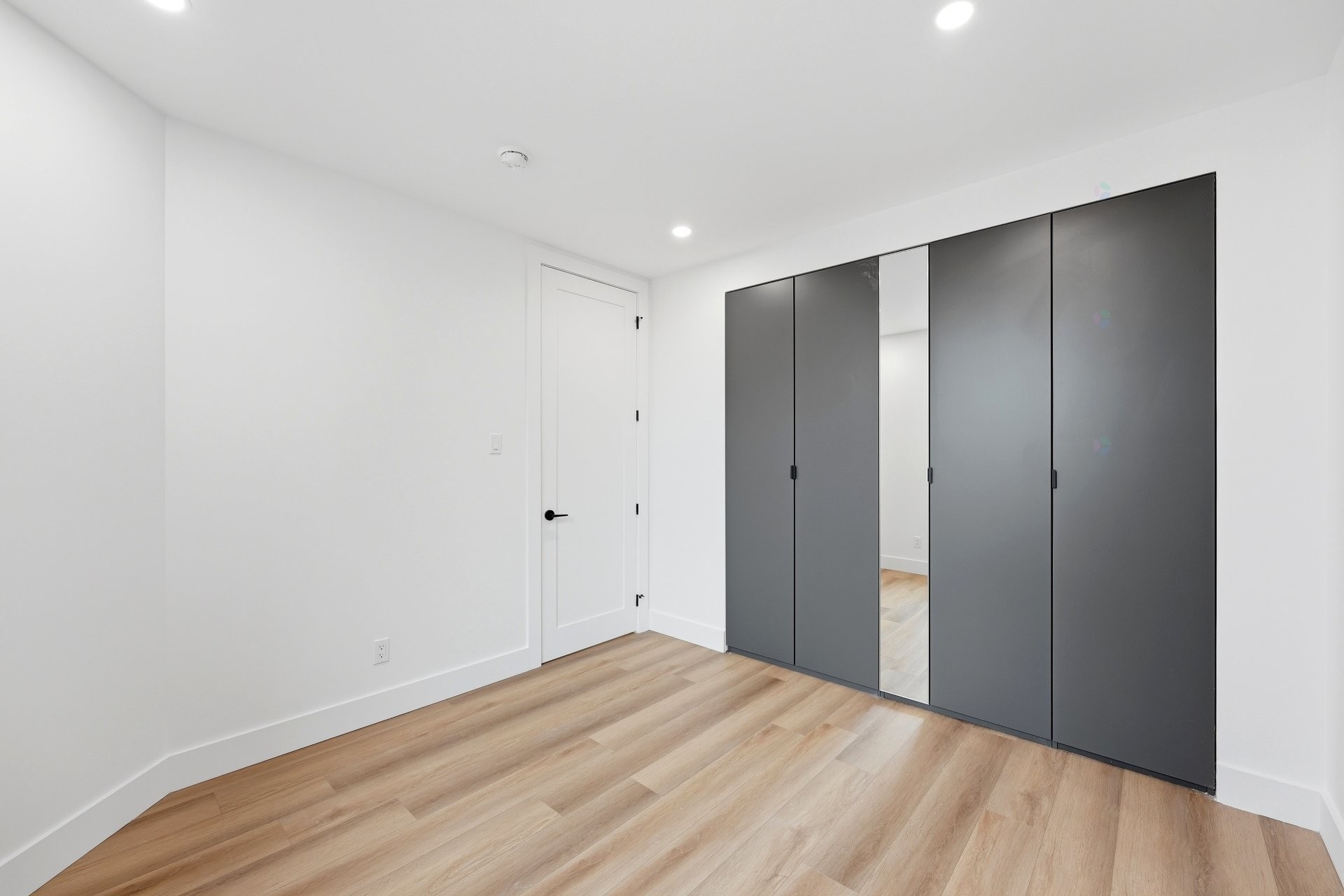 Chambre à coucher - 139 Av. Querbes, Montréal (Outremont), QC - Indoor Photo Showing Other Room