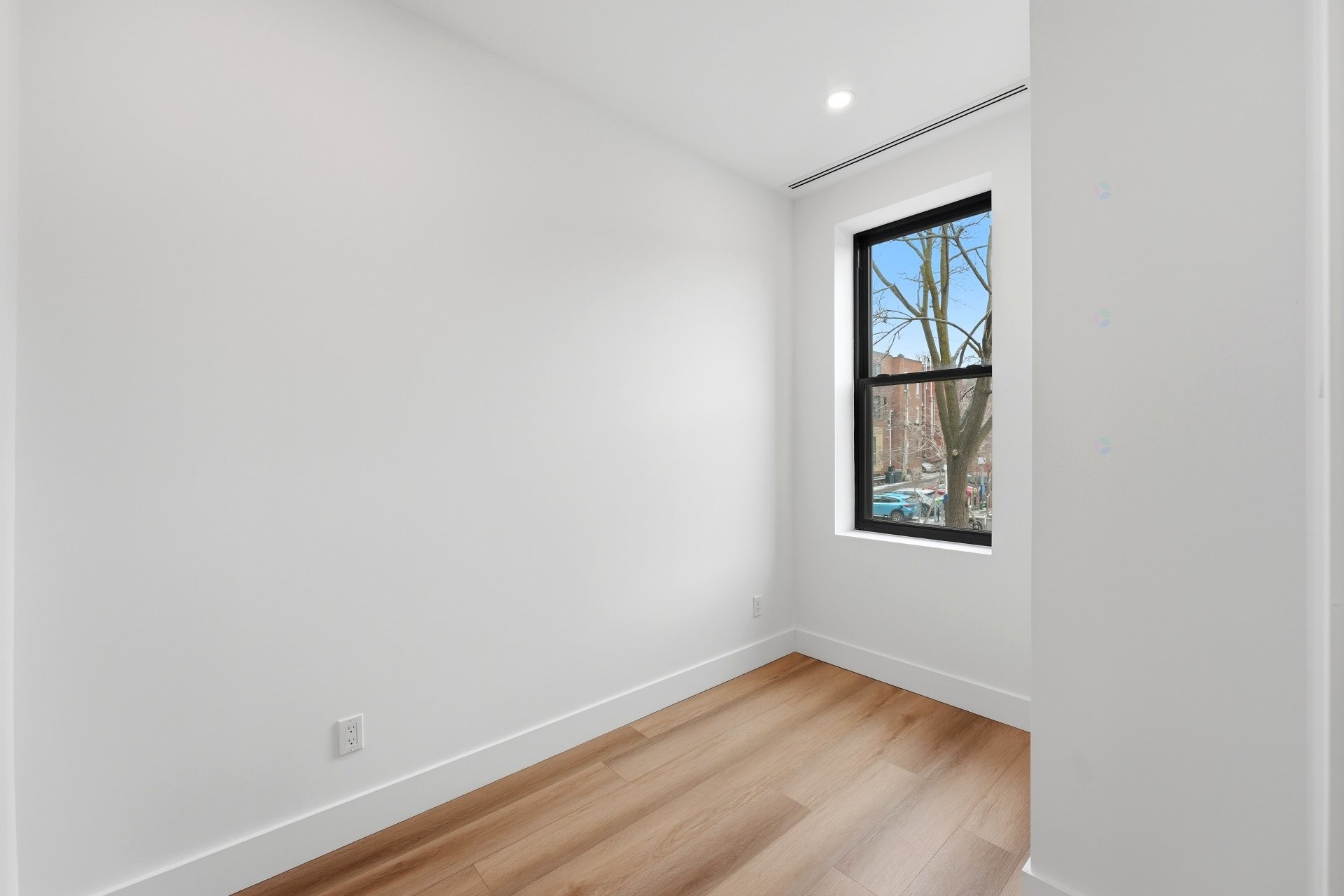 Chambre à coucher - 139 Av. Querbes, Montréal (Outremont), QC - Indoor Photo Showing Other Room