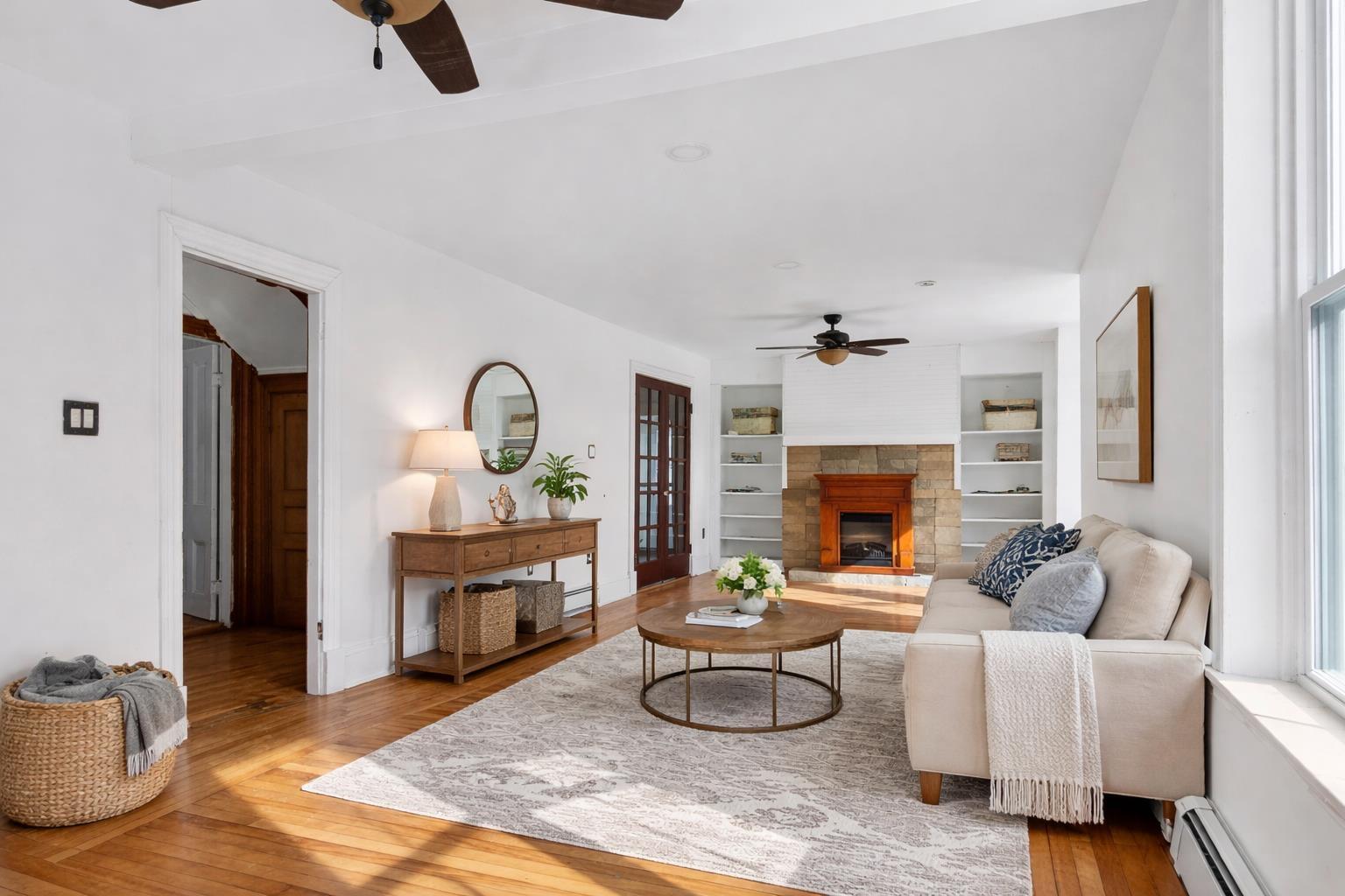 54 Summer Street, Summerside, PE - Indoor Photo Showing Living Room With Fireplace