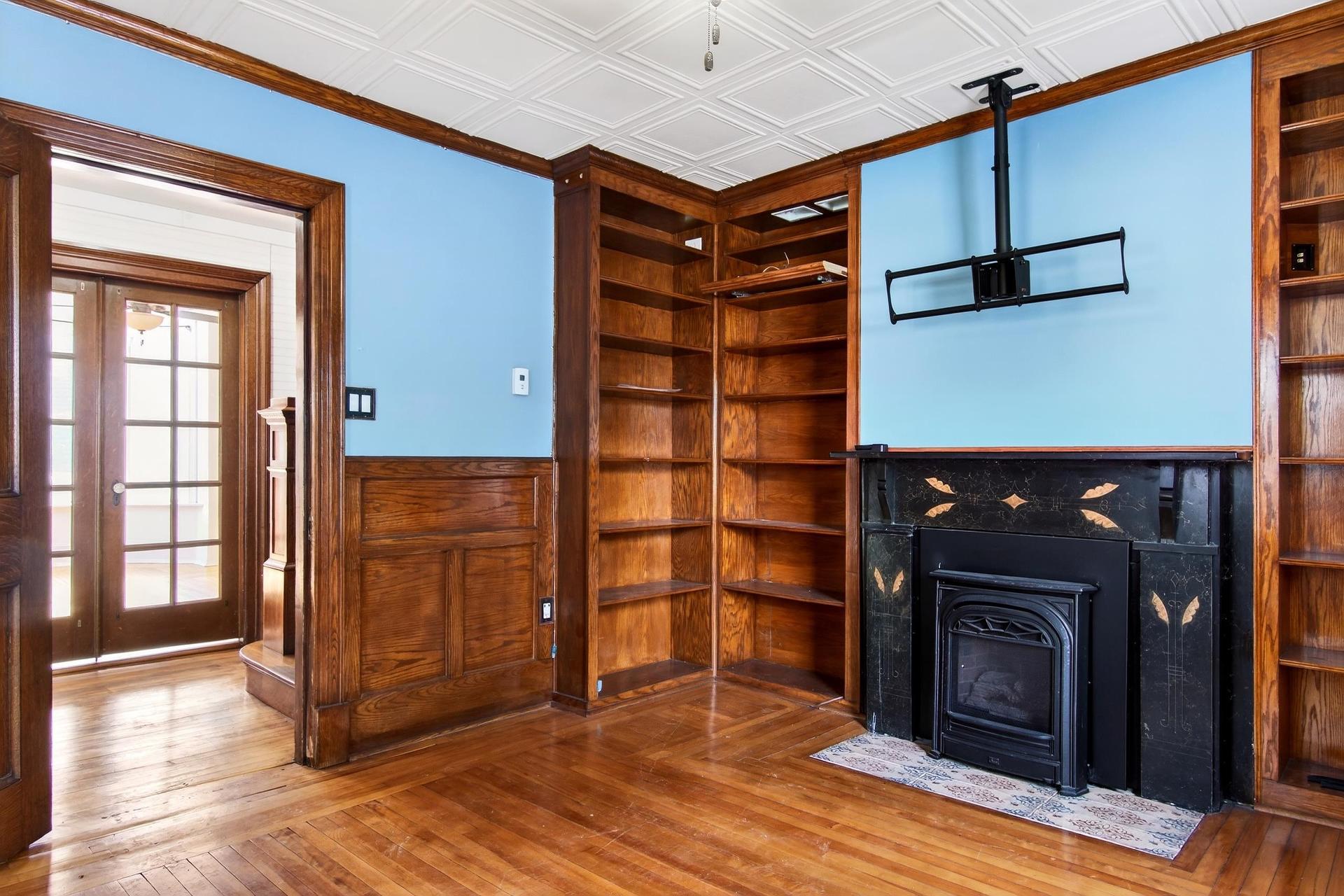 54 Summer Street, Summerside, PE - Indoor Photo Showing Other Room With Fireplace