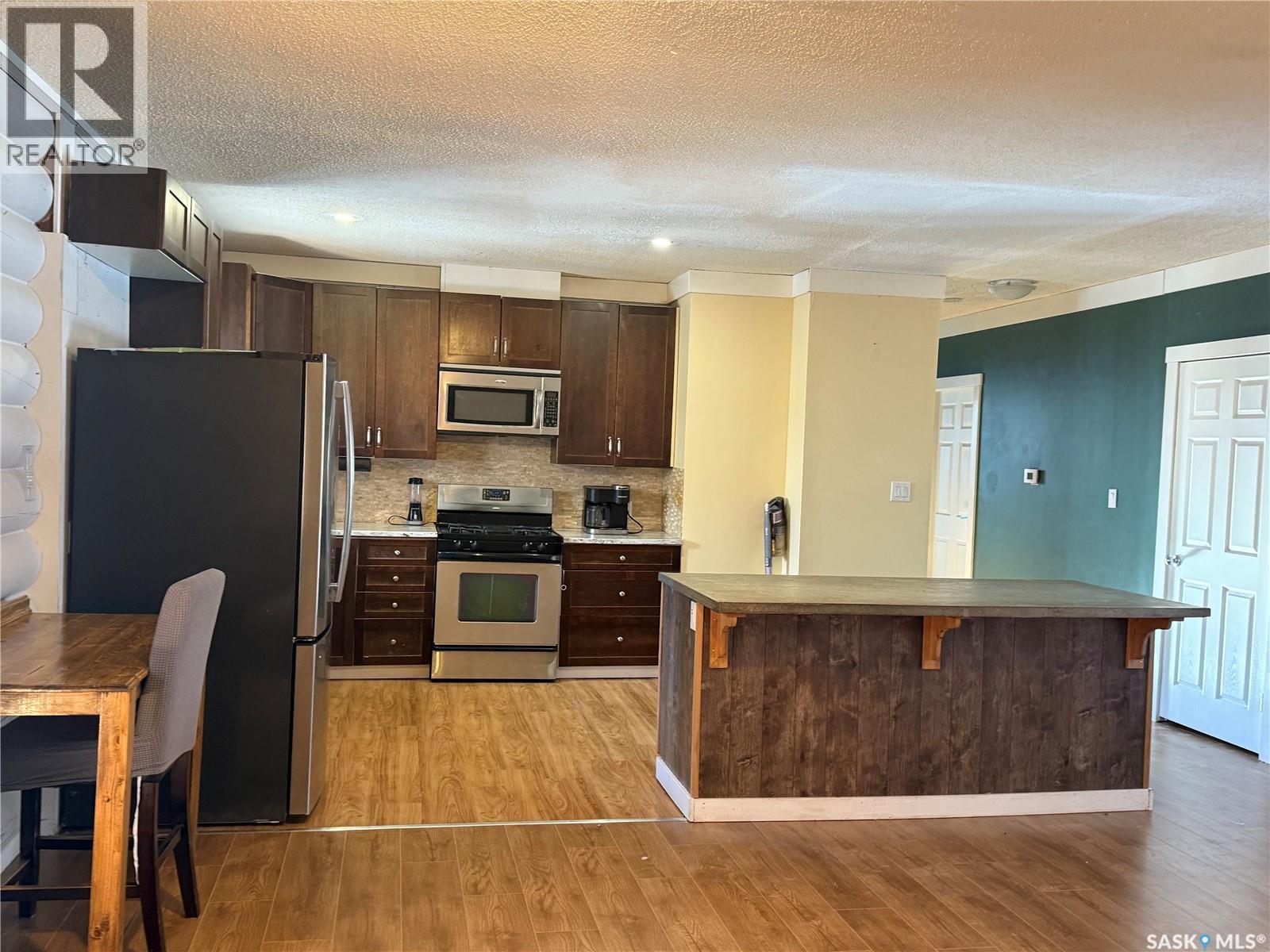 804 Studer Street, La Ronge, SK - Indoor Photo Showing Kitchen