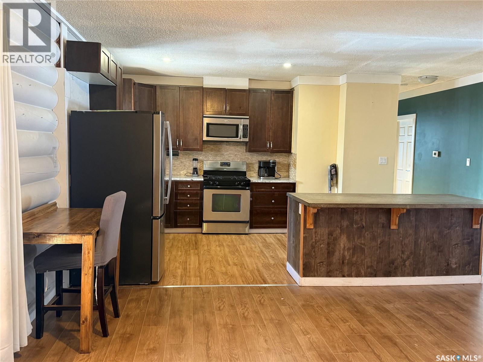 804 Studer Street, La Ronge, SK - Indoor Photo Showing Kitchen