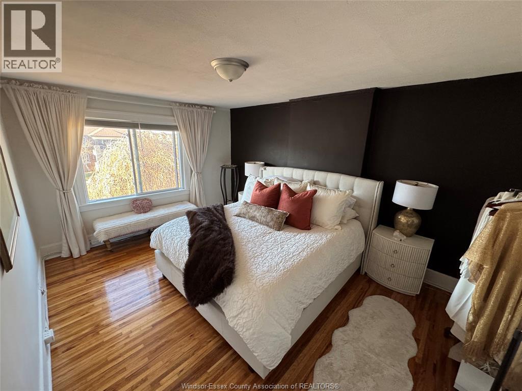 655-91 Giles, Windsor, ON - Indoor Photo Showing Bedroom