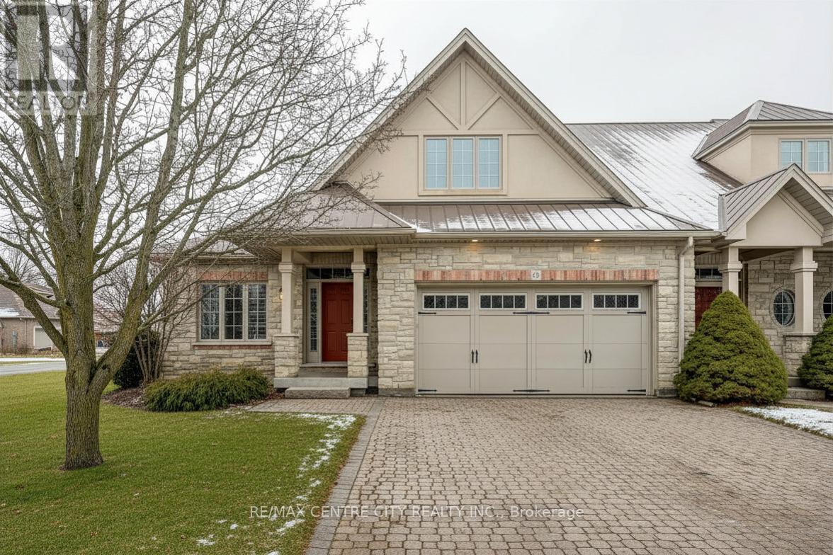 101 - 5 Woodhaven Drive, Tillsonburg, ON - Outdoor With Facade