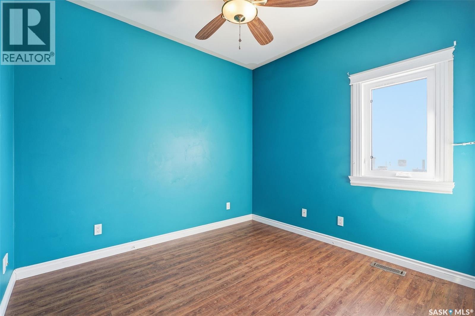 540 Ens Crescent, Warman, SK - Indoor Photo Showing Other Room