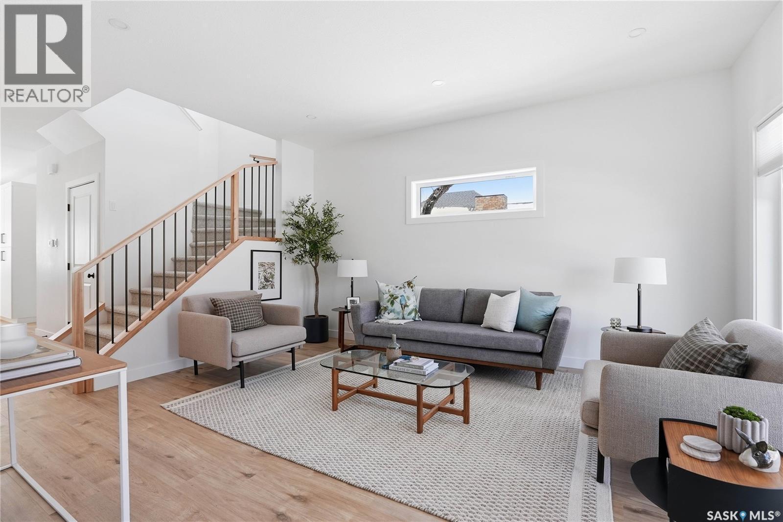 1200 14Th Street E, Saskatoon, SK - Indoor Photo Showing Living Room