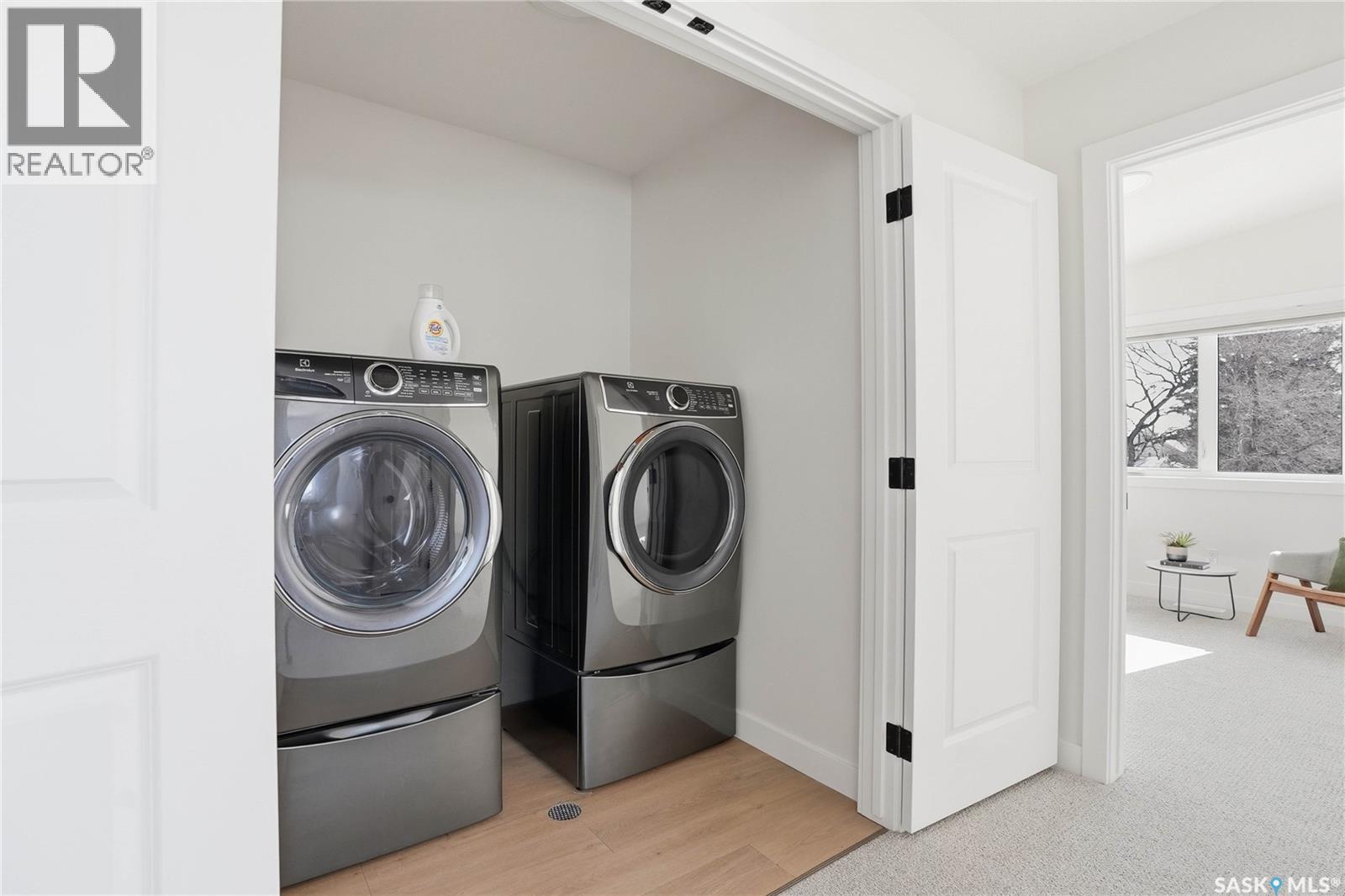 1200 14Th Street E, Saskatoon, SK - Indoor Photo Showing Laundry Room
