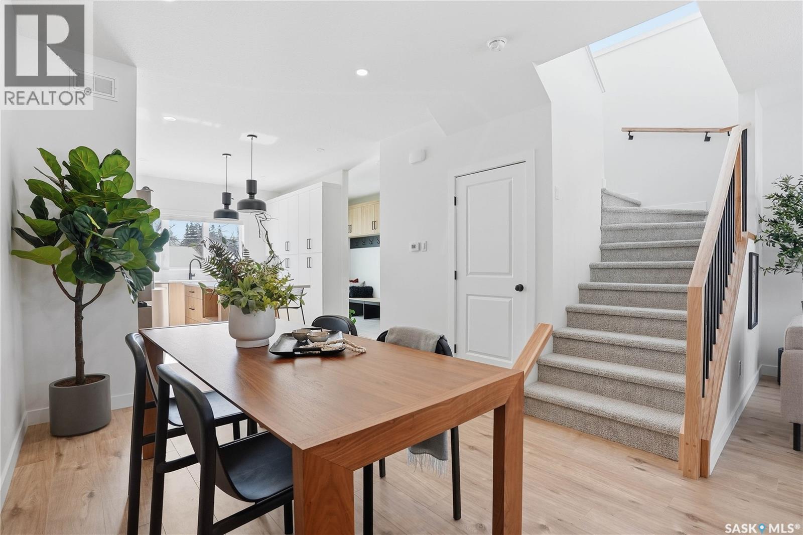 1200 14Th Street E, Saskatoon, SK - Indoor Photo Showing Dining Room