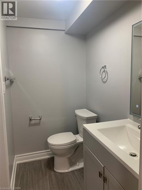 66 Kennedy Avenue, Hamilton, ON - Indoor Photo Showing Bathroom