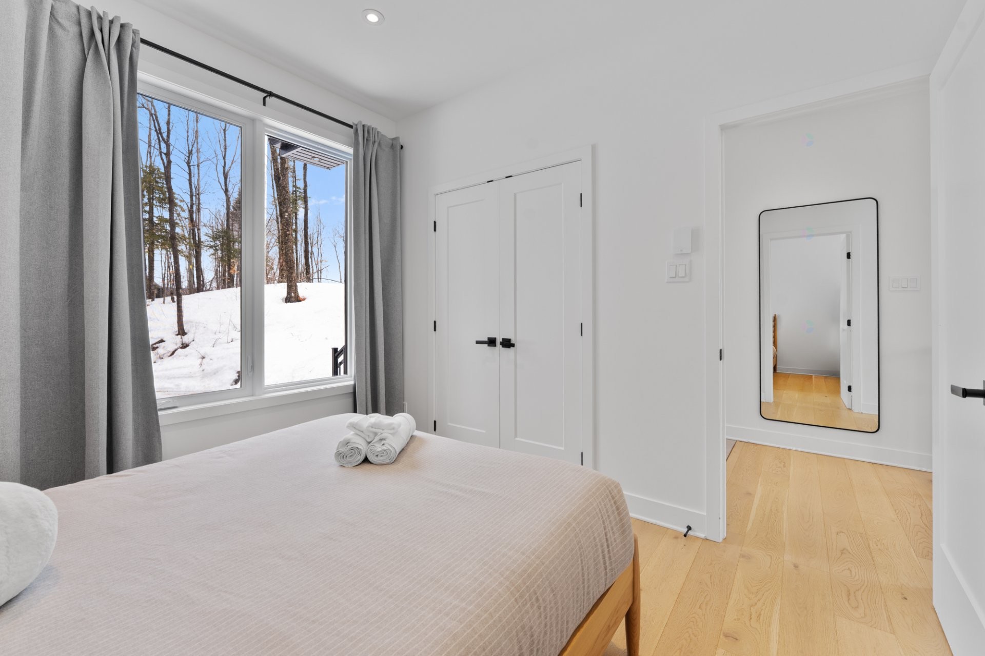 Chambre à coucher - 190 Allée Du 2E, Mont-Blanc, QC - Indoor Photo Showing Bedroom